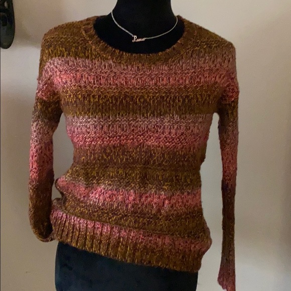 Sweater - Picture 2 of 8